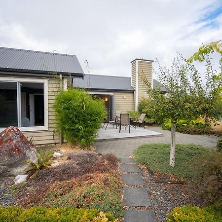 Southland Sounds - Te Anau Holiday Home Exterior foto